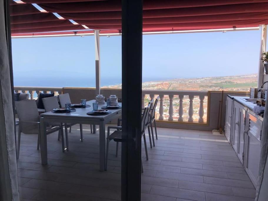 Apartamento Con Impresionantes Vistas Y Piscina Адехе Экстерьер фото