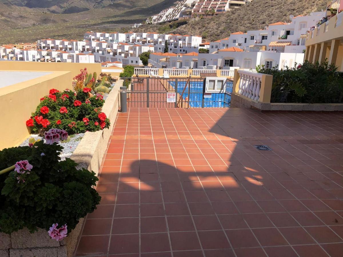 Apartamento Con Impresionantes Vistas Y Piscina Адехе Экстерьер фото