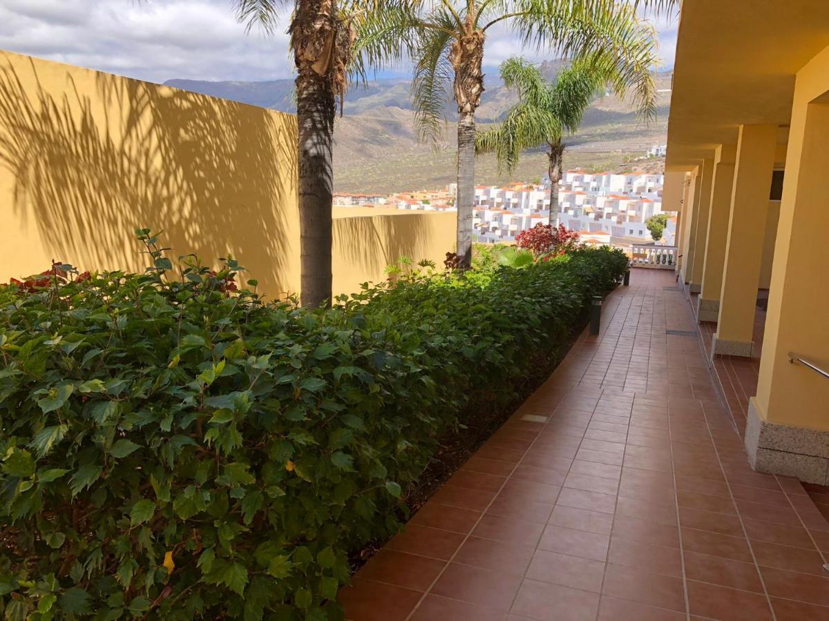 Apartamento Con Impresionantes Vistas Y Piscina Адехе Экстерьер фото